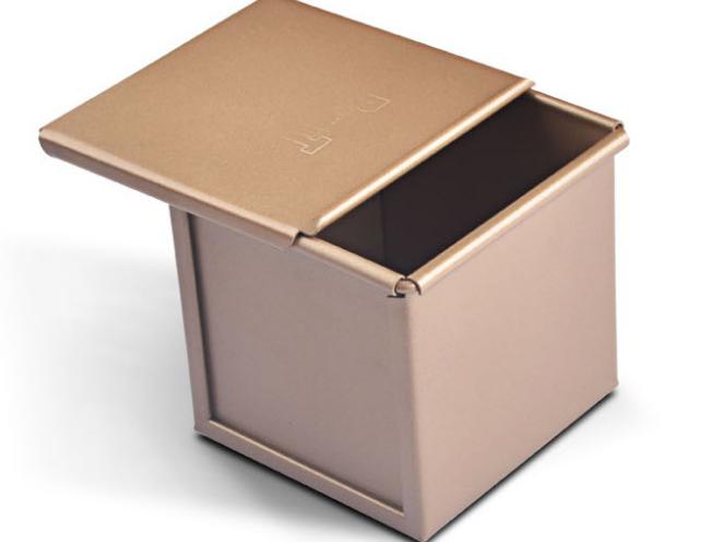 Bread tin， L11.5*W11*H10.3cm