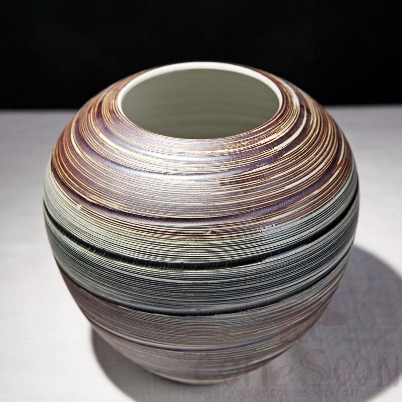  Porcelain Vase / Ceramic Vase