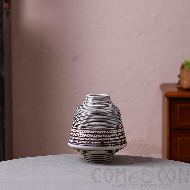  Porcelain Vase / Ceramic Vase