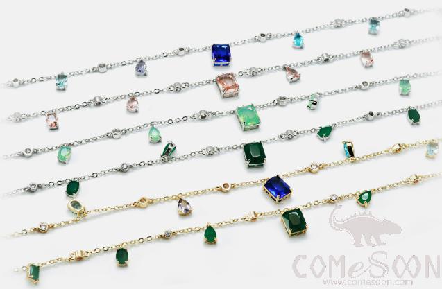 Necklace / Jewelry
XYN100375-2