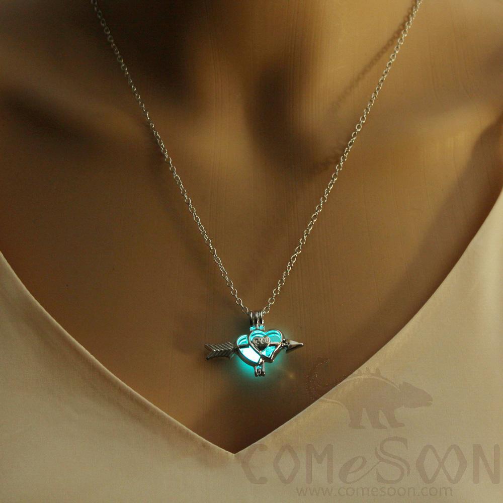 Necklace / Jewelry           NY567
