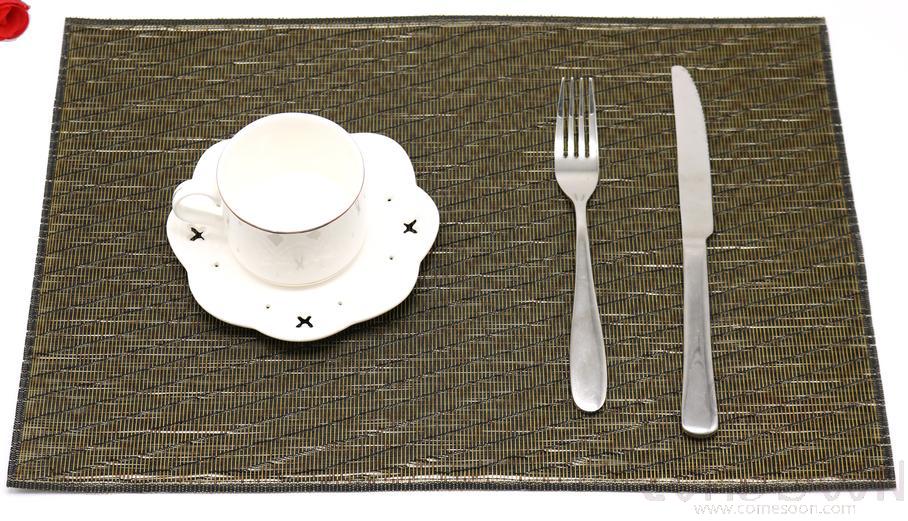 Pvc Placemat,Black And Gold Jacquard Drip Yarn