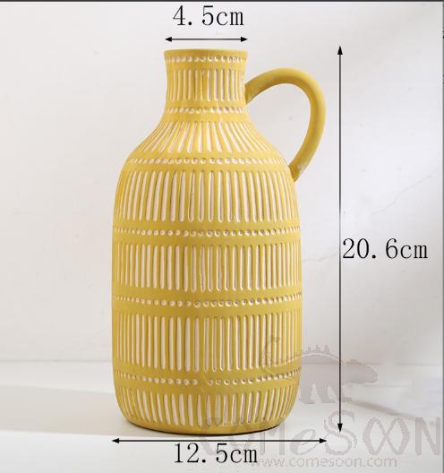 Vase, Ceramic.
12.5*H20.6Cm