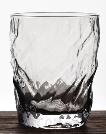 BAER Crystal Dyson Mug, 320ml, Height: 10.4cm
Caliber: 8.3cm Base: 6.7cm
