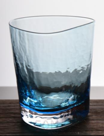 BAER Hammered Crystal Triangle Lowball Glass, 330ml, Height: 9.8cm
Caliber: 8.8cm Base: 7.4
