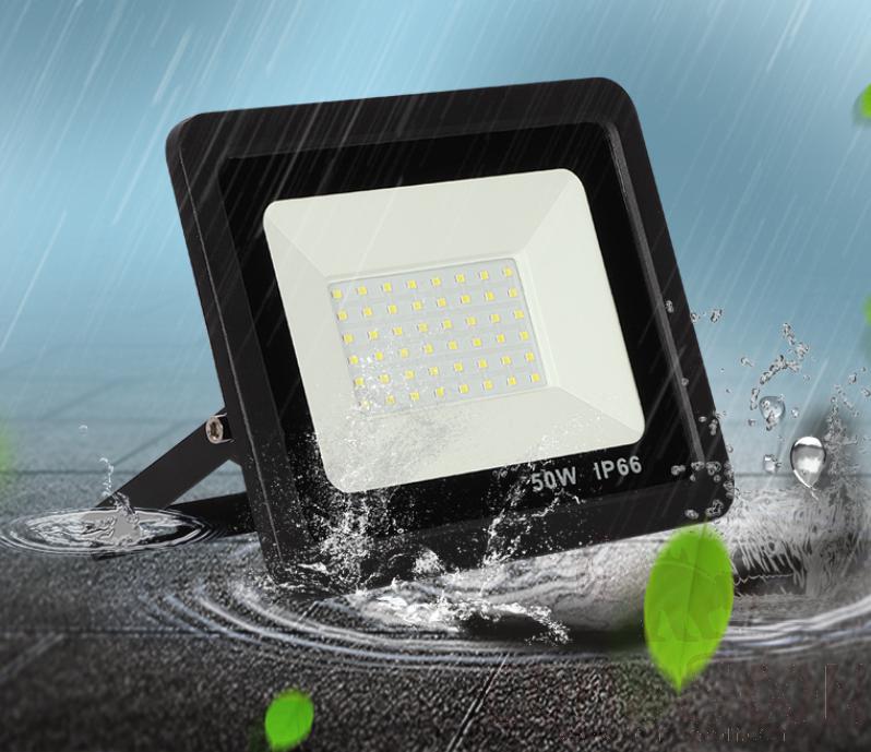 Spotlight-100W