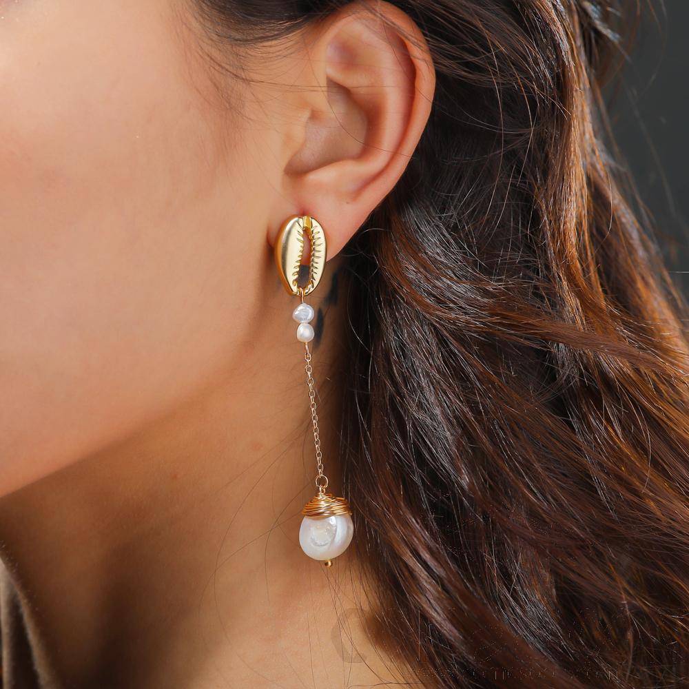 Earring / Dangler / Eardrop / Jewelry  NE321