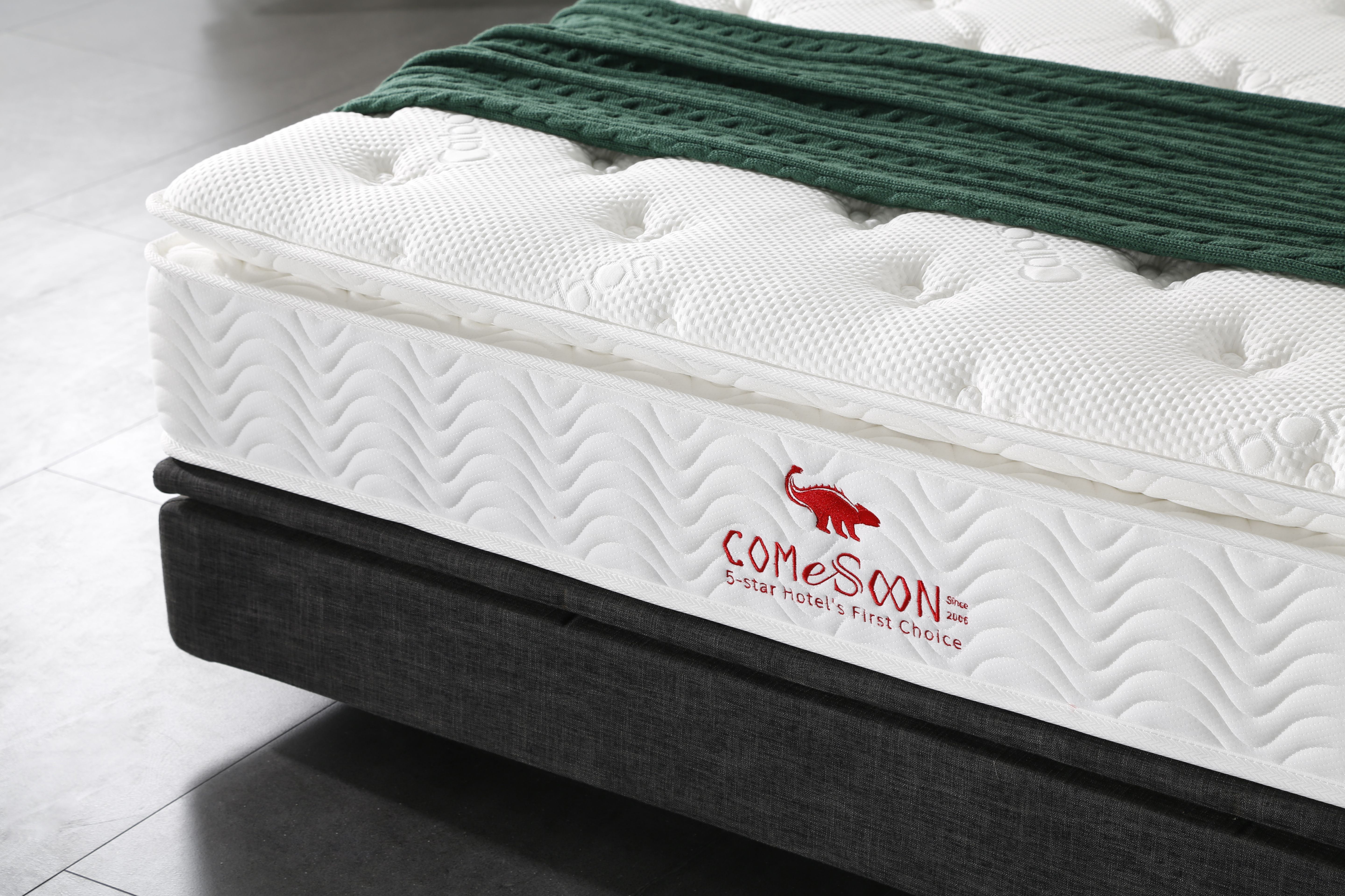 QUEEN BED Mattress， 150*200*25cm(Compression mattress)