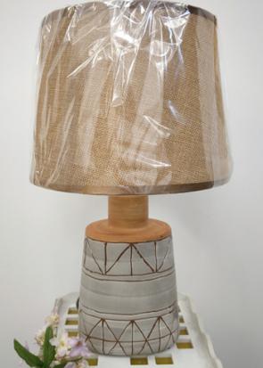 Table lamp